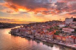 Removal Services to Vila Nova de Gaia