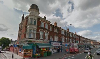 sw16 man with a truck in norbury