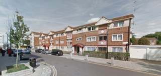 e16 man and a van in north woolwich