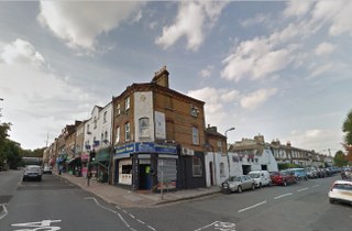 se20 business removal in penge