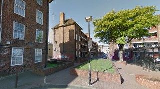 e1 small removals in shadwell