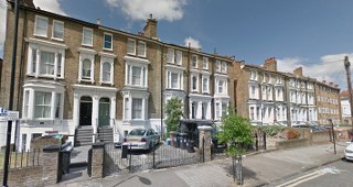 e9 packers and movers in south hackney